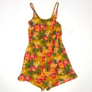 Almost Famous Romper Women’s small NWT